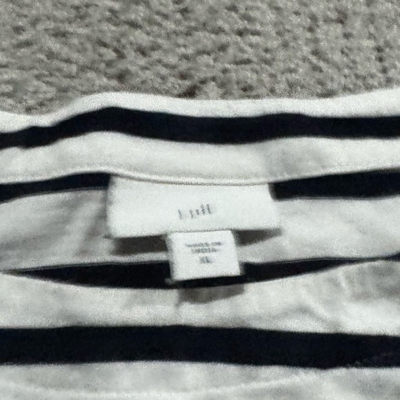 J. Jill stripped 3/4 sleeve top. Size XL. - Picture 3 of 4